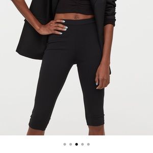 Knee length cycling shorts